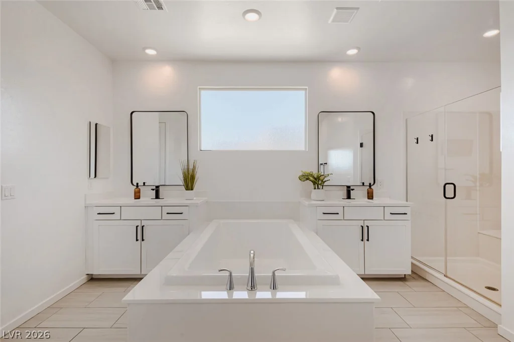 707 Glowing Horizon, Henderson, NV 89052