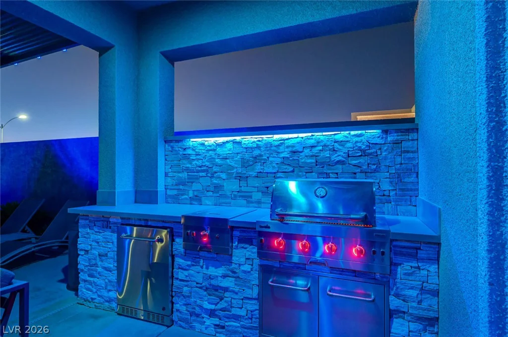 707 Glowing Horizon, Henderson, NV 89052