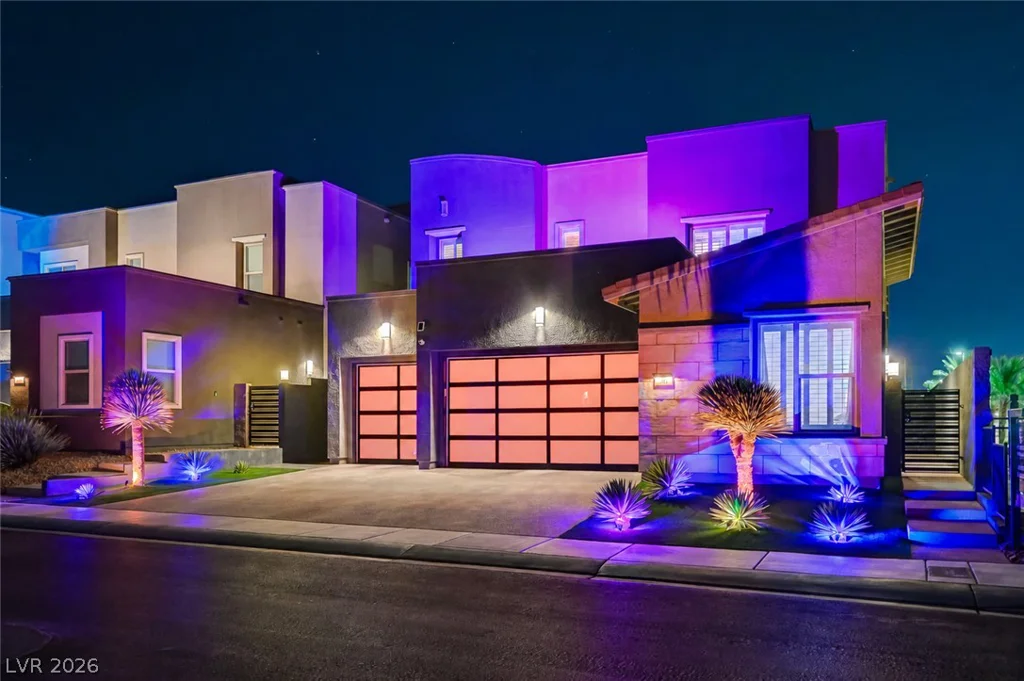 707 Glowing Horizon, Henderson, NV 89052
