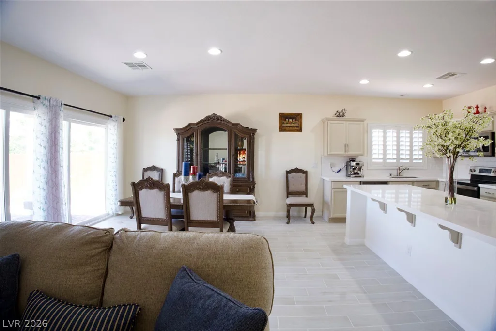 5730 La Campana, Pahrump, NV 89061