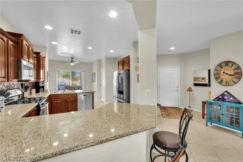 6633 Scavenger Hunt, North Las Vegas, NV 89084