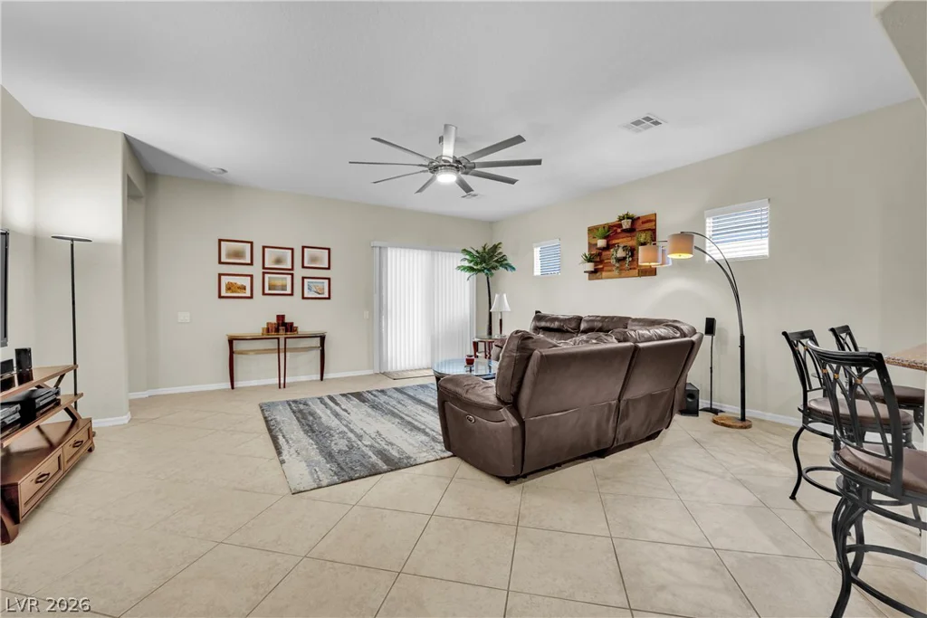 6633 Scavenger Hunt, North Las Vegas, NV 89084