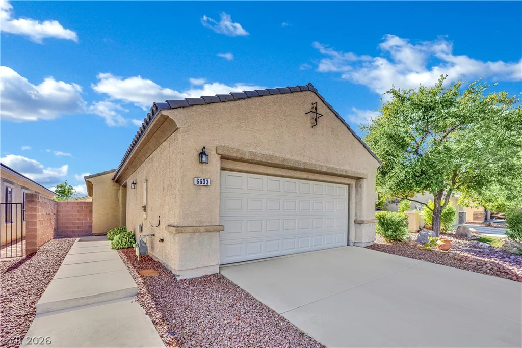 6633 Scavenger Hunt, North Las Vegas, NV 89084