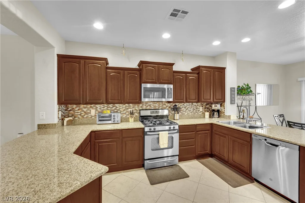 6633 Scavenger Hunt, North Las Vegas, NV 89084