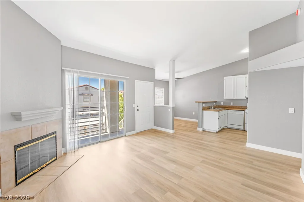 3318 Decatur, Las Vegas, NV 89130