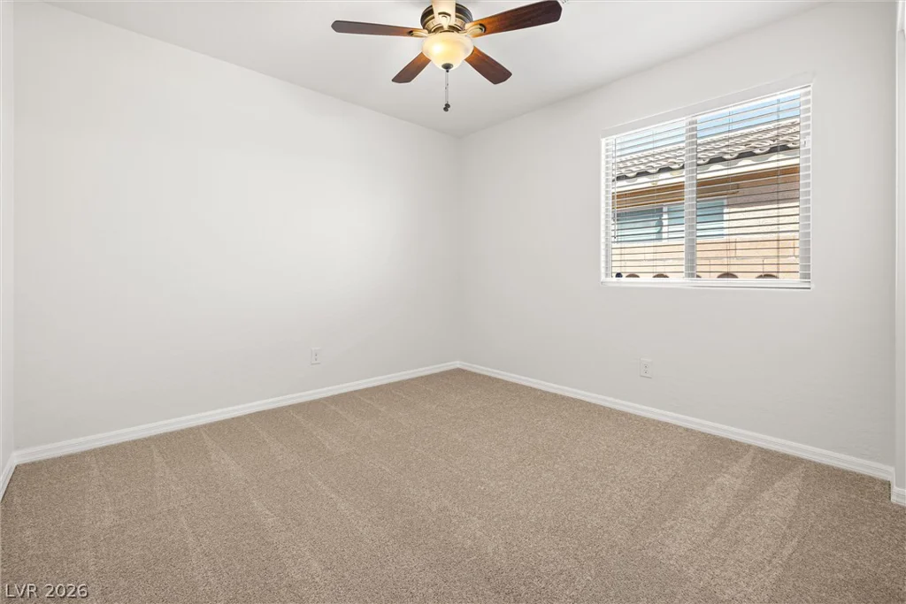 4568 Velvet Oak, Las Vegas, NV 89115