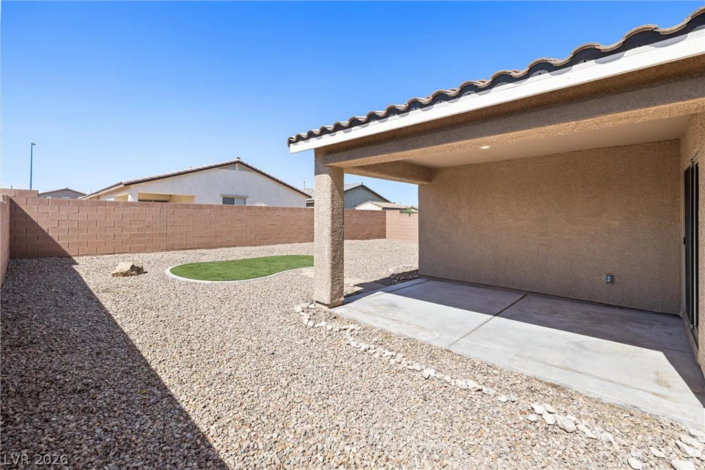 4568 Velvet Oak, Las Vegas, NV 89115