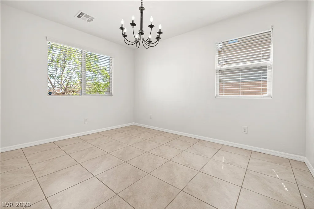 4568 Velvet Oak, Las Vegas, NV 89115
