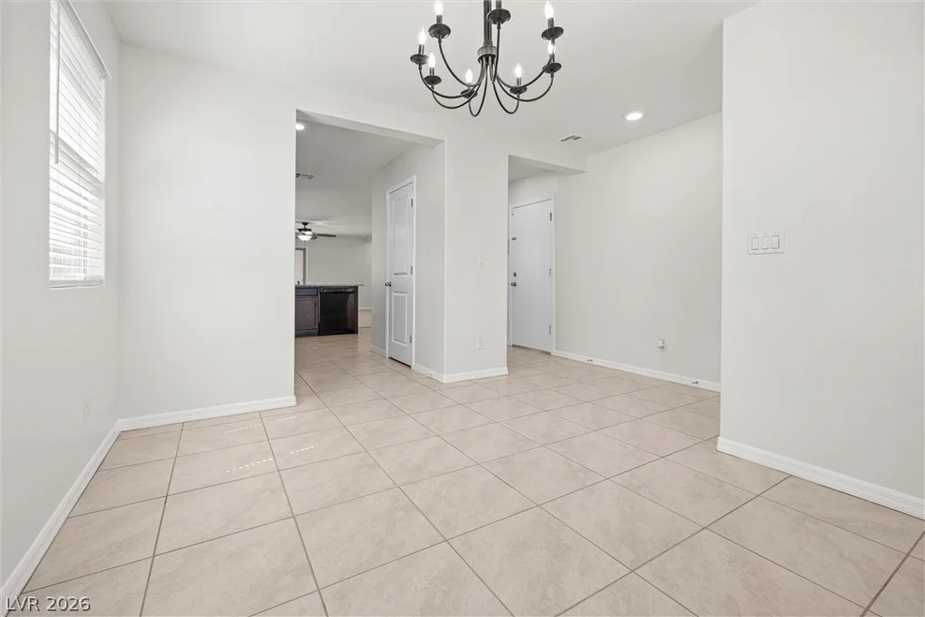 4568 Velvet Oak, Las Vegas, NV 89115