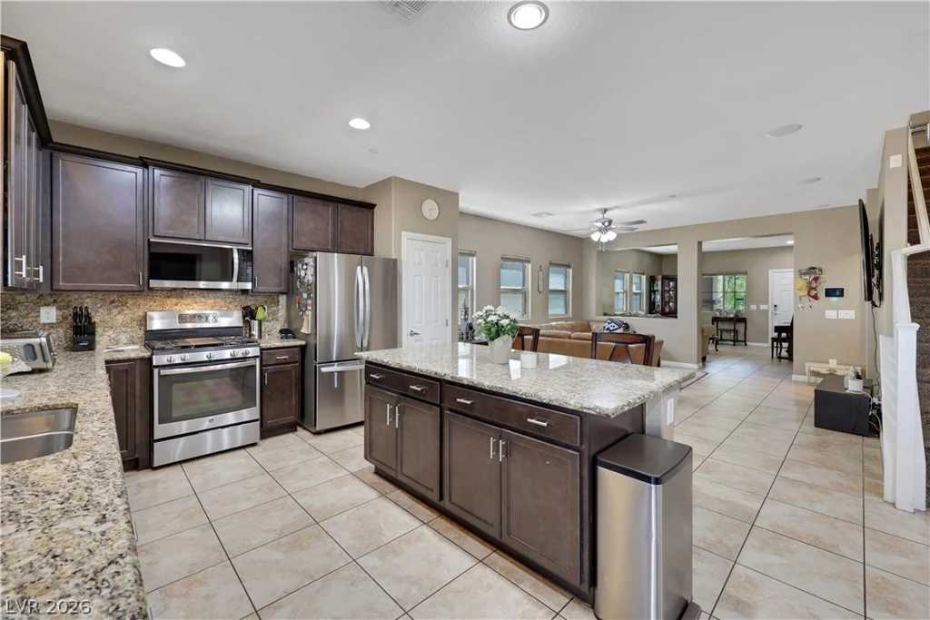 374 Taylor Springs, Henderson, NV 89014