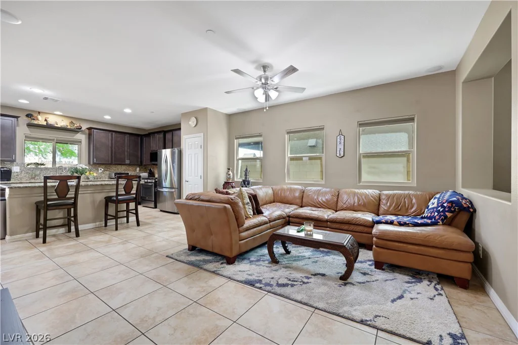 374 Taylor Springs, Henderson, NV 89014