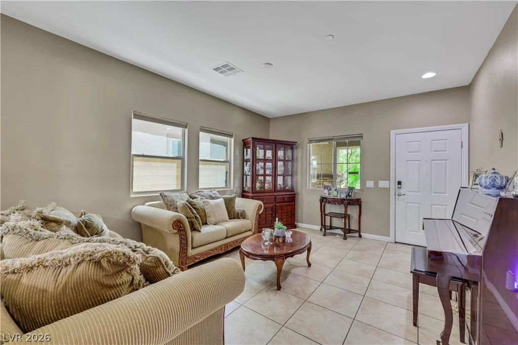374 Taylor Springs, Henderson, NV 89014
