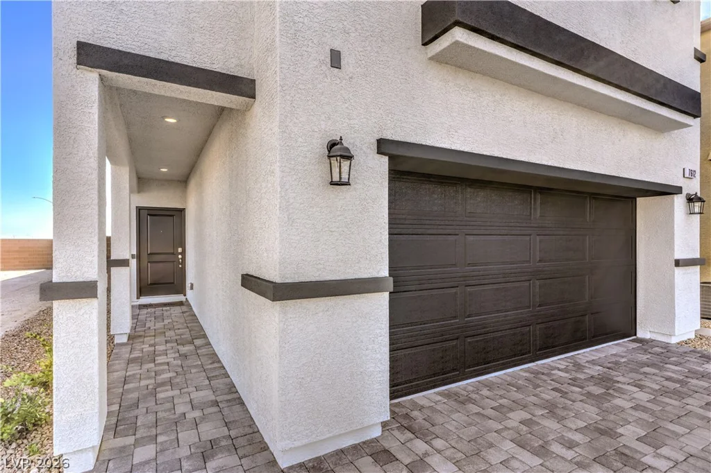924 Galloway Lake, North Las Vegas, NV 89084