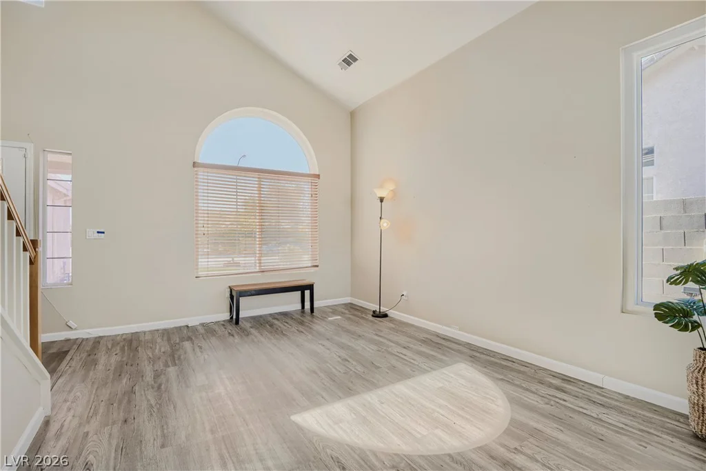 8531 Shelly, Las Vegas, NV 89123