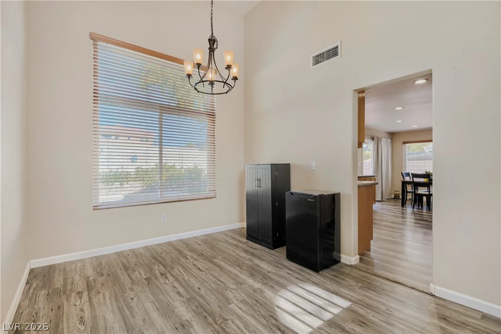 8531 Shelly, Las Vegas, NV 89123