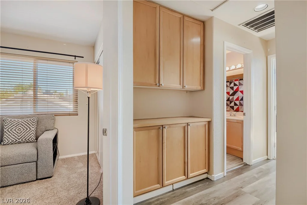 8531 Shelly, Las Vegas, NV 89123