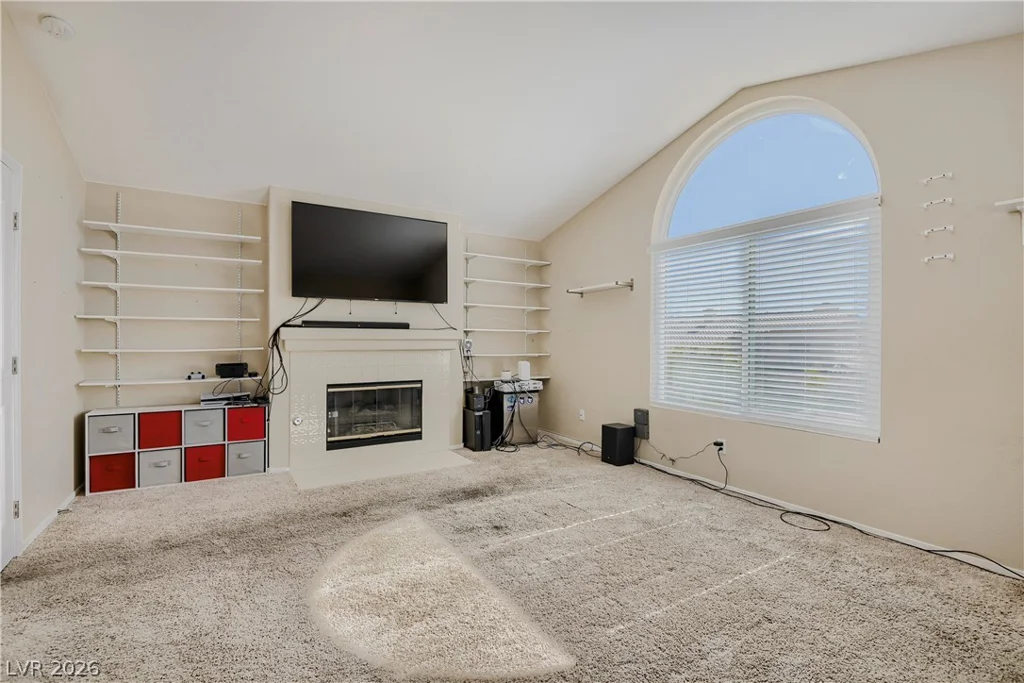 8531 Shelly, Las Vegas, NV 89123