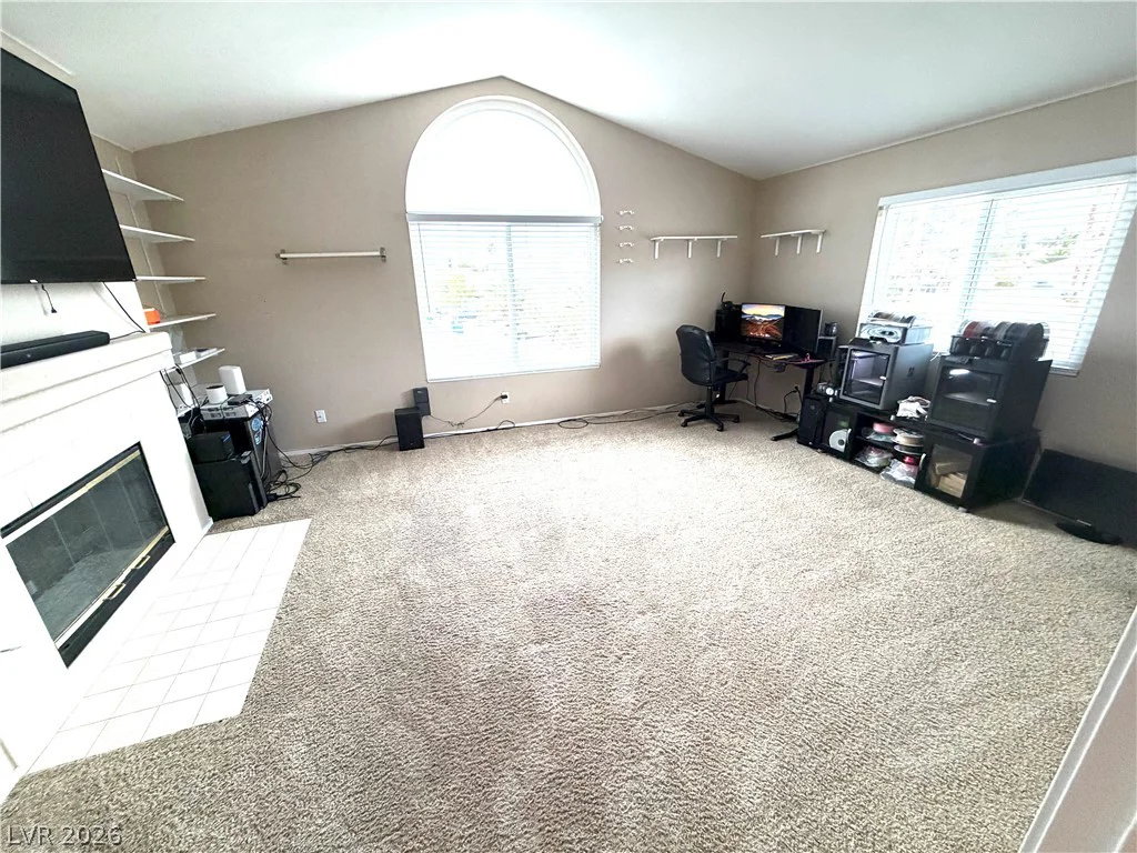 8531 Shelly, Las Vegas, NV 89123