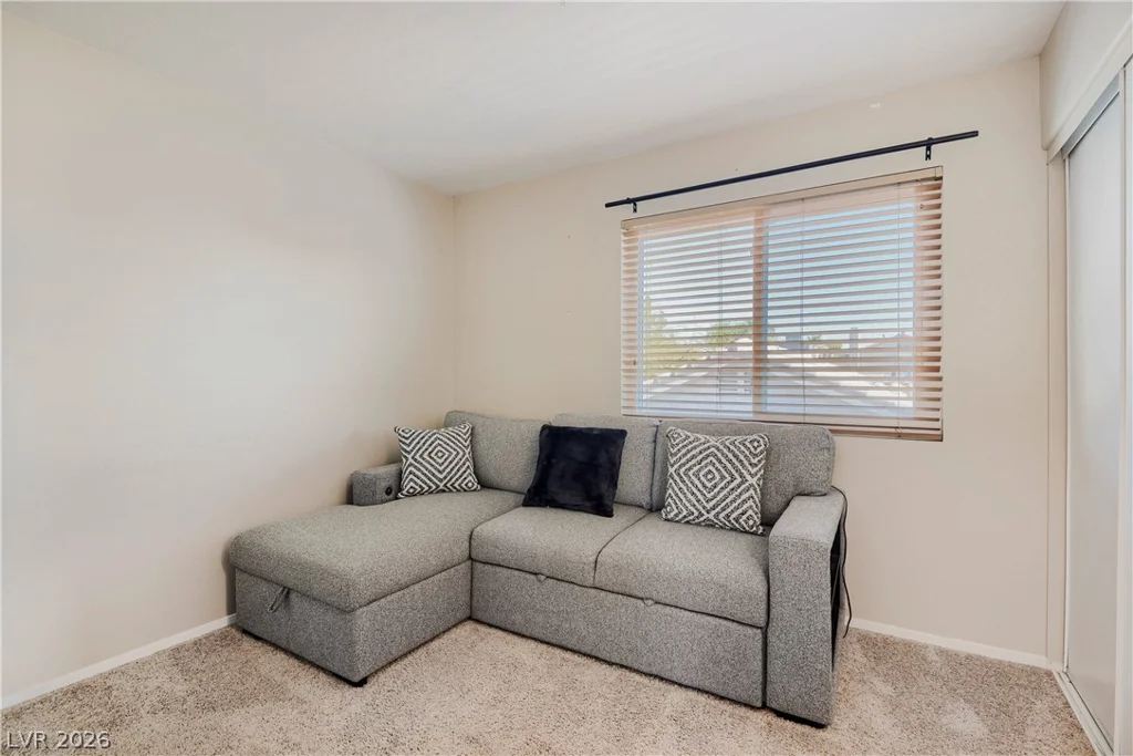 8531 Shelly, Las Vegas, NV 89123