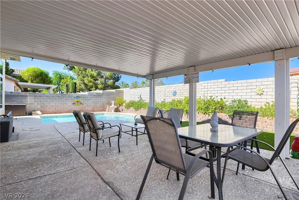 8531 Shelly, Las Vegas, NV 89123