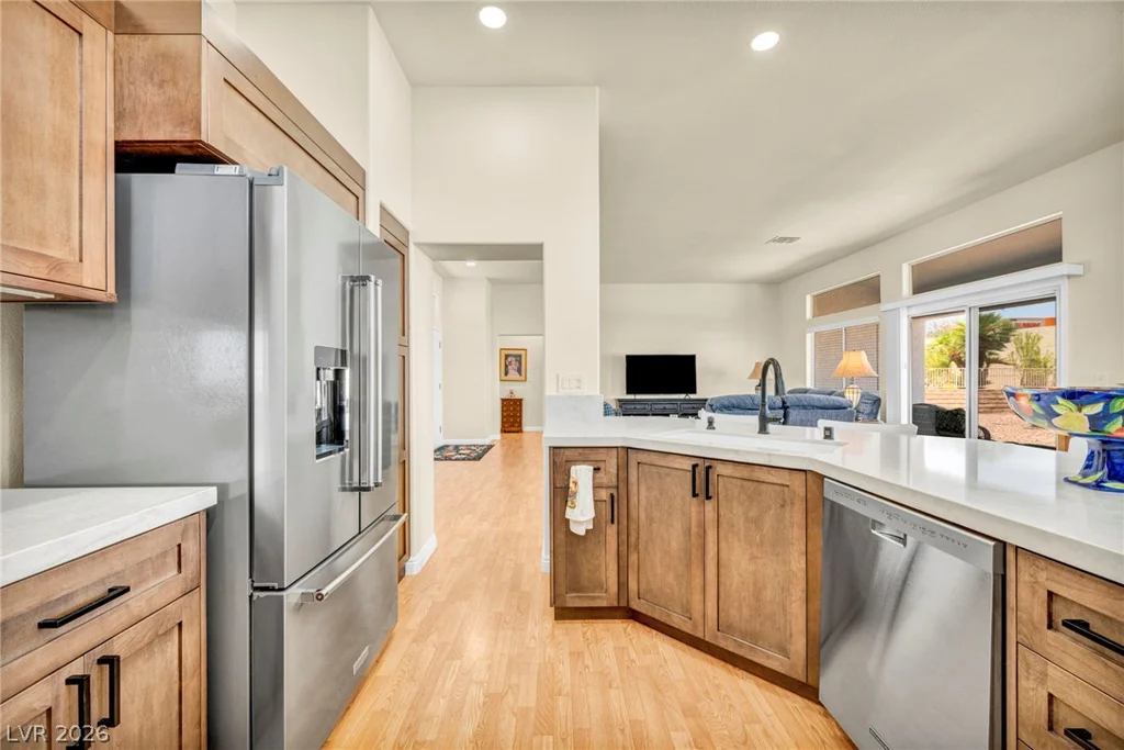 10020 Villa Ridge, Las Vegas, NV 89134