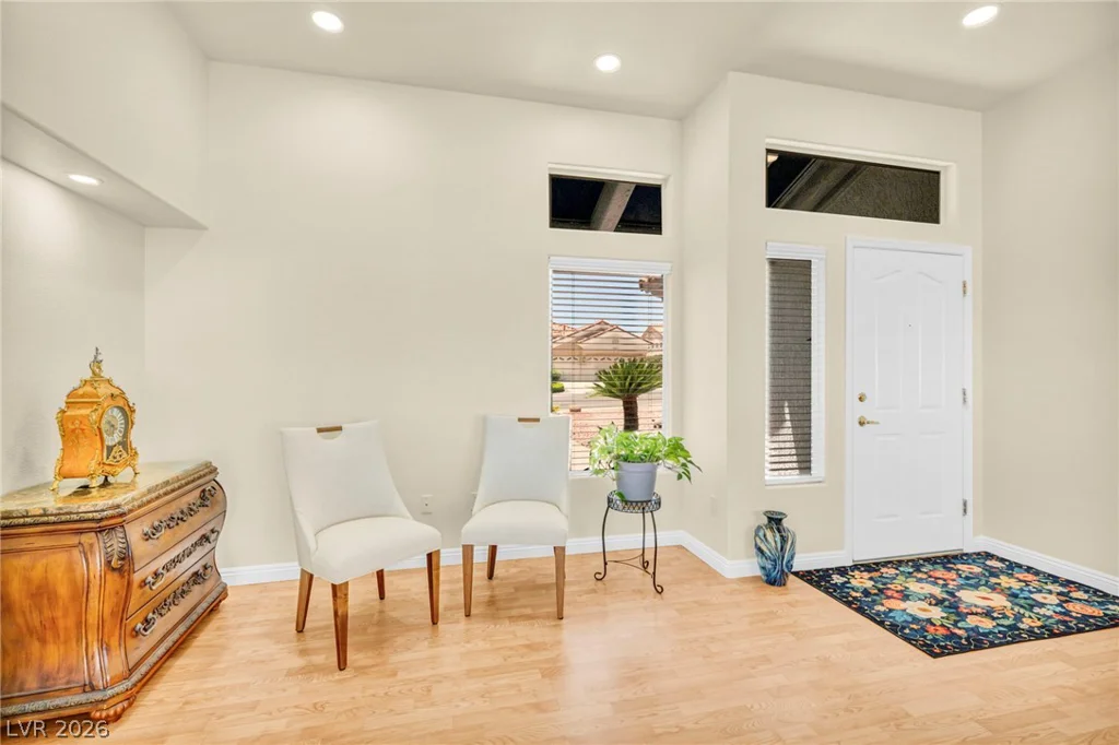10020 Villa Ridge, Las Vegas, NV 89134