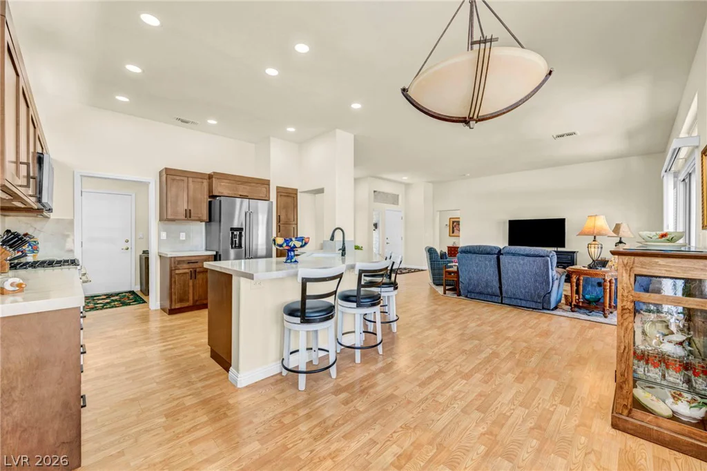 10020 Villa Ridge, Las Vegas, NV 89134