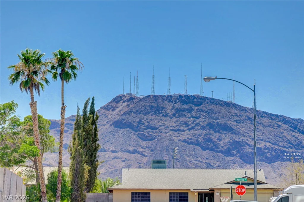 781 Fountain Hills, Henderson, NV 89002