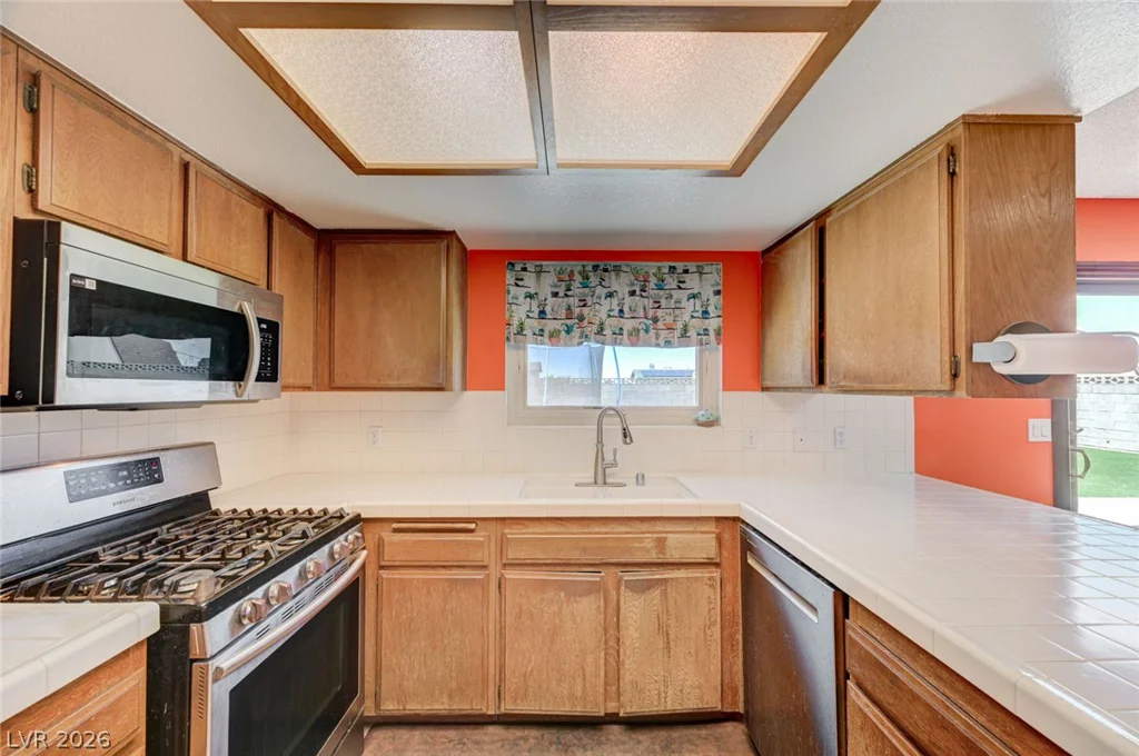 781 Fountain Hills, Henderson, NV 89002