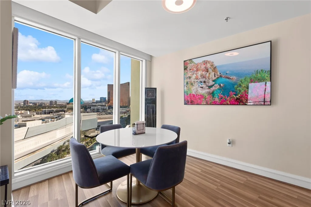 2700 Las Vegas, Las Vegas, NV 89109