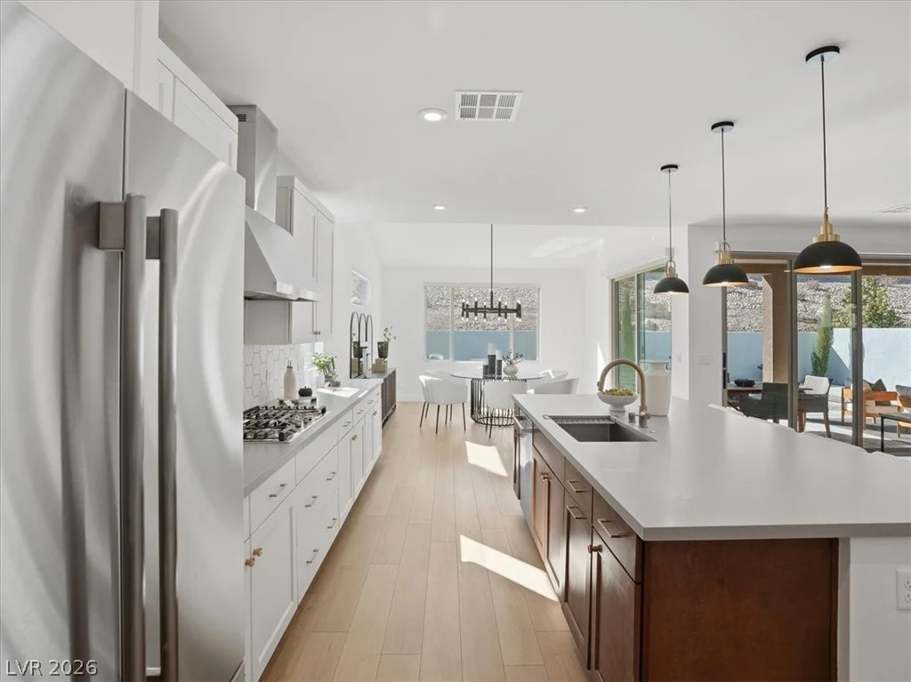 9725 Starlight Ridge, Las Vegas, NV 89148