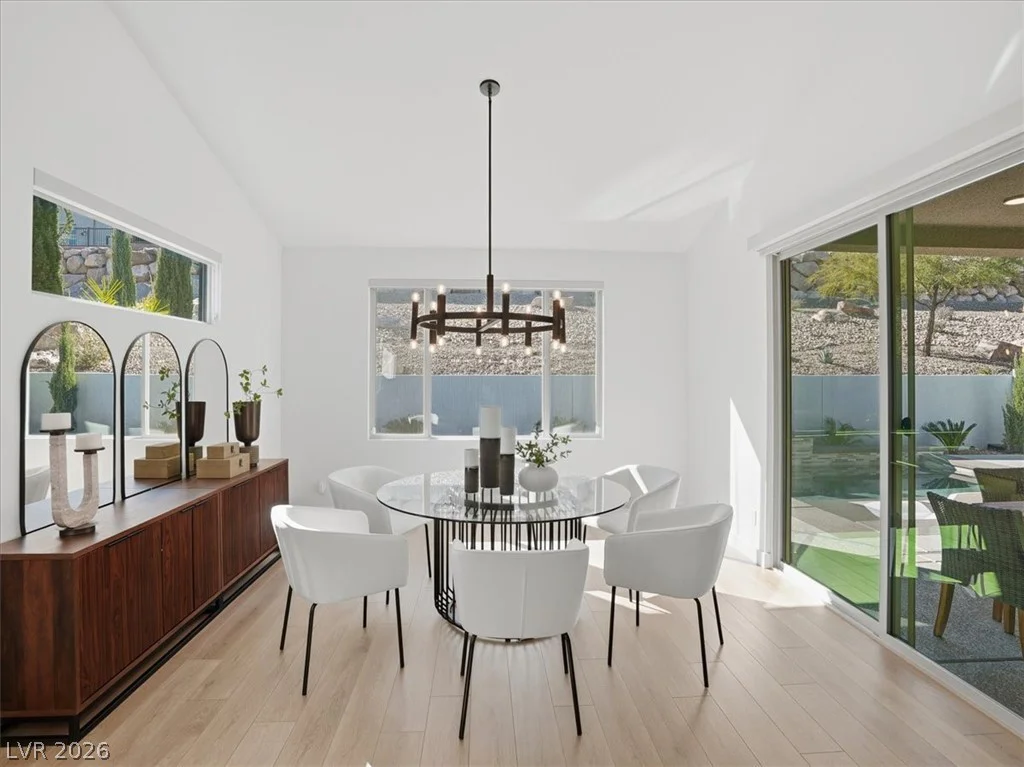9725 Starlight Ridge, Las Vegas, NV 89148