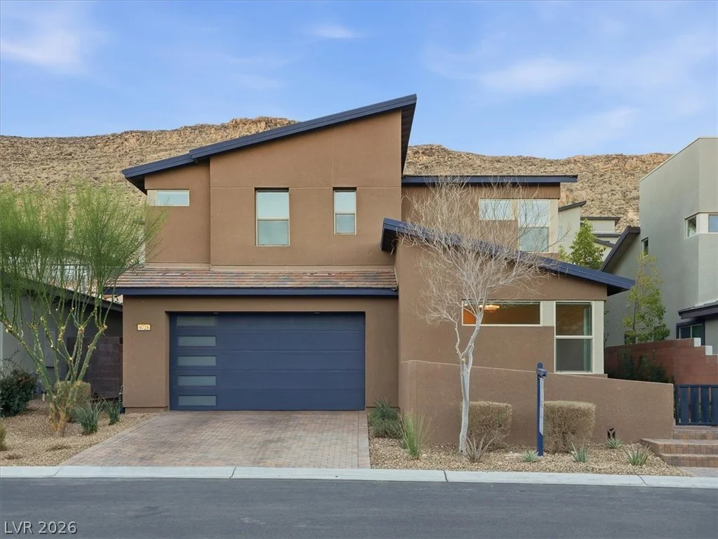 9725 Starlight Ridge, Las Vegas, NV 89148