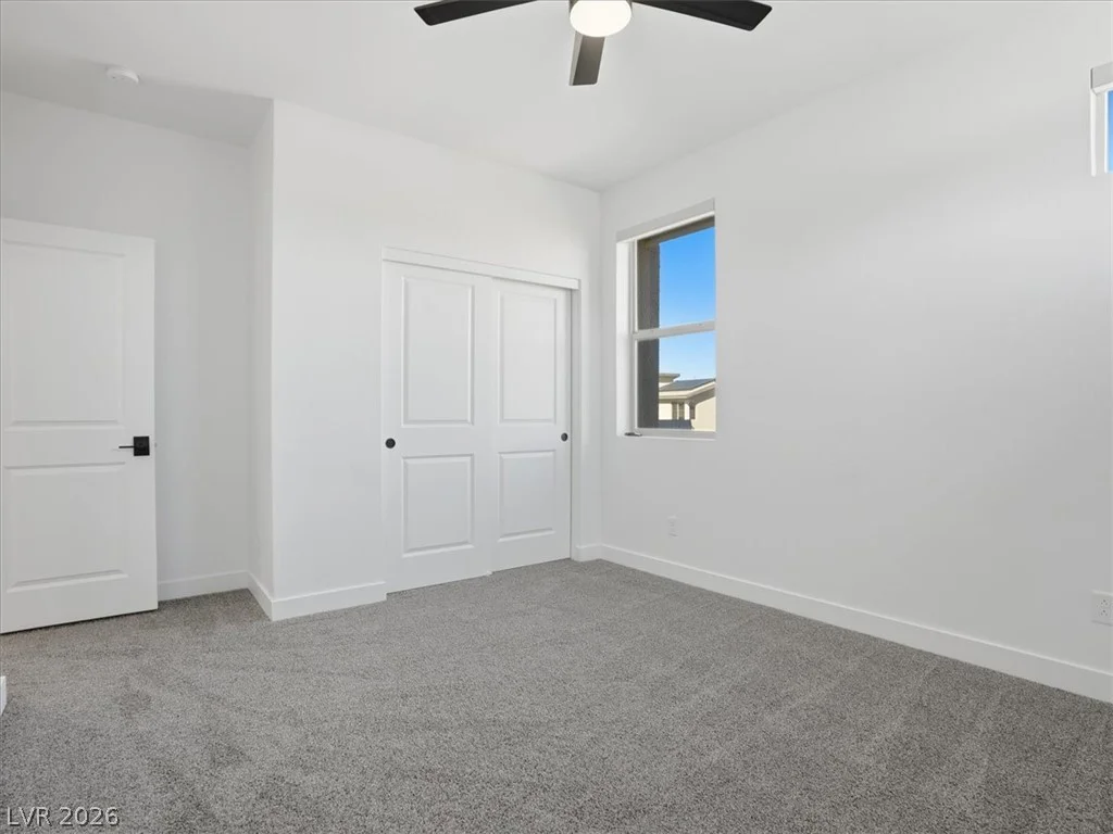 9725 Starlight Ridge, Las Vegas, NV 89148