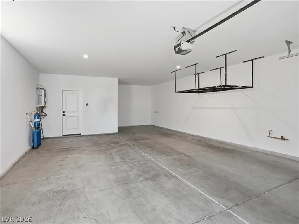 9725 Starlight Ridge, Las Vegas, NV 89148