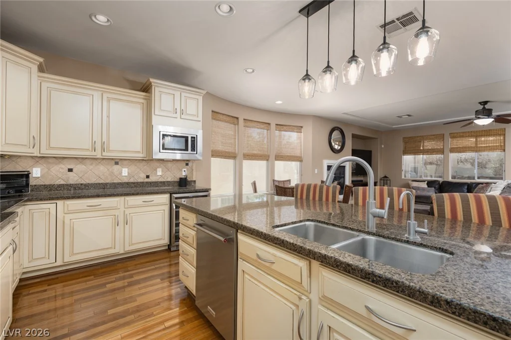 2715 Barrow Downs, Las Vegas, NV 89135