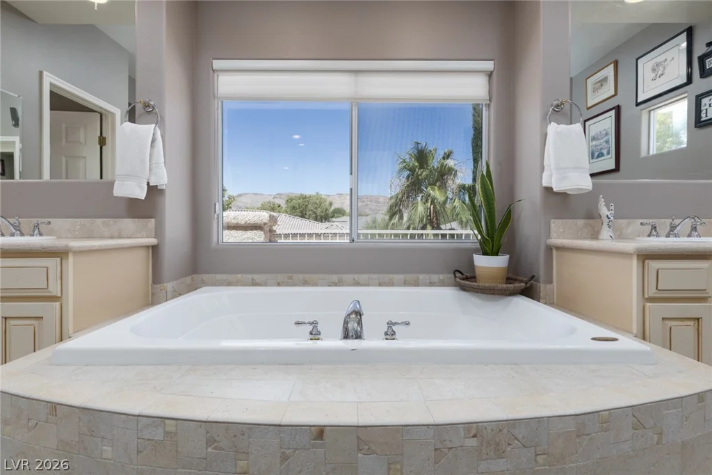 2715 Barrow Downs, Las Vegas, NV 89135