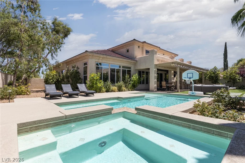 2715 Barrow Downs, Las Vegas, NV 89135