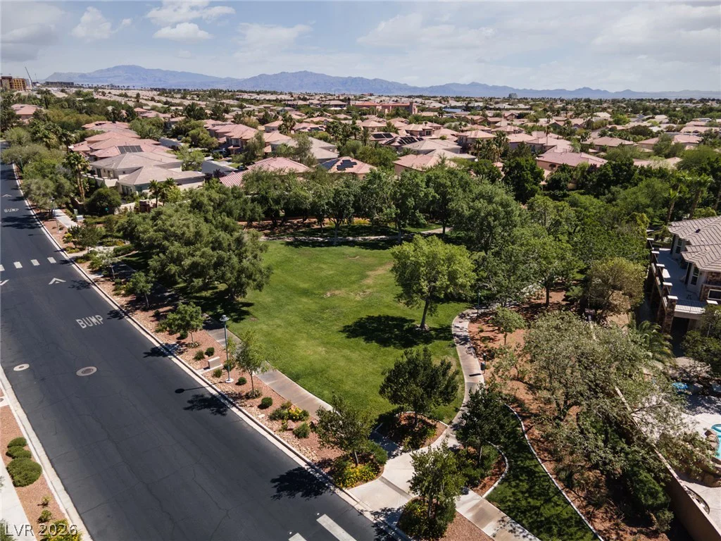 2715 Barrow Downs, Las Vegas, NV 89135