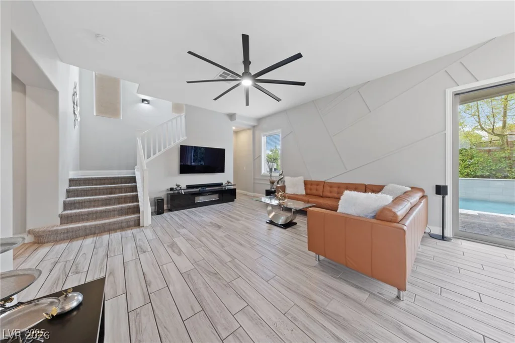 367 Pollino Peaks, Las Vegas, NV 89138