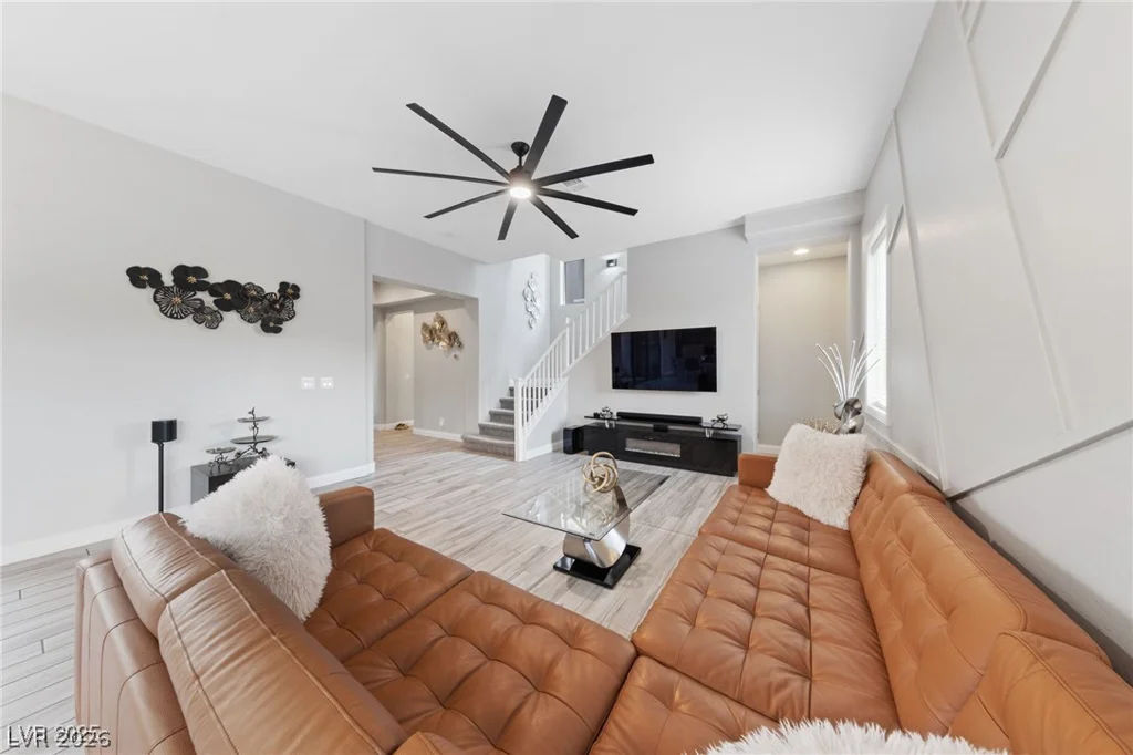 367 Pollino Peaks, Las Vegas, NV 89138