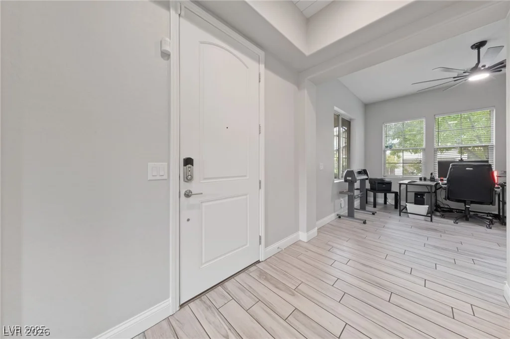 367 Pollino Peaks, Las Vegas, NV 89138