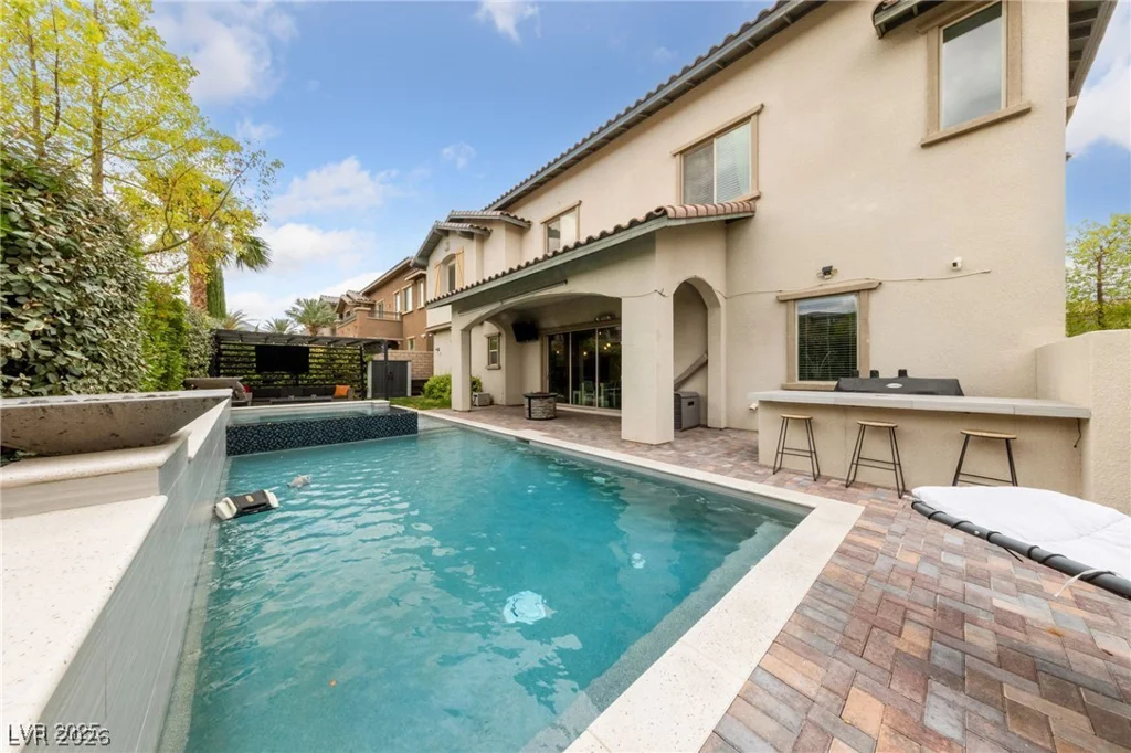 367 Pollino Peaks, Las Vegas, NV 89138