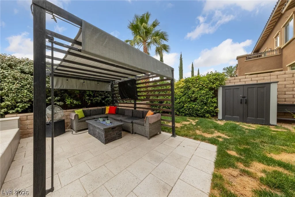 367 Pollino Peaks, Las Vegas, NV 89138