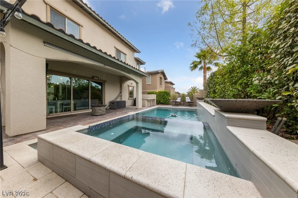 367 Pollino Peaks, Las Vegas, NV 89138