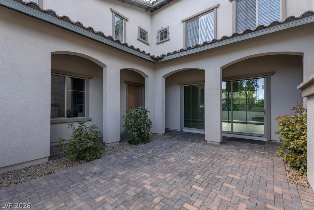 367 Pollino Peaks, Las Vegas, NV 89138