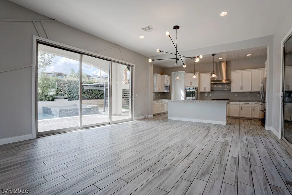367 Pollino Peaks, Las Vegas, NV 89138
