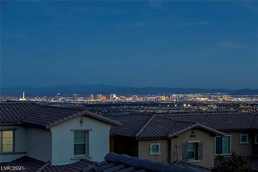 367 Pollino Peaks, Las Vegas, NV 89138
