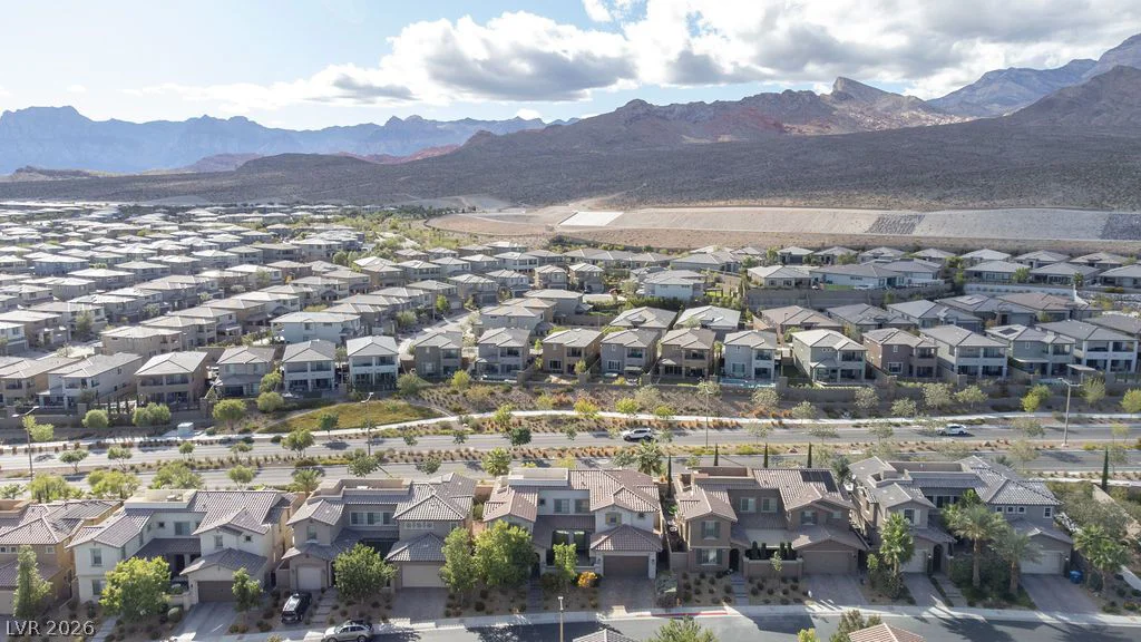 367 Pollino Peaks, Las Vegas, NV 89138