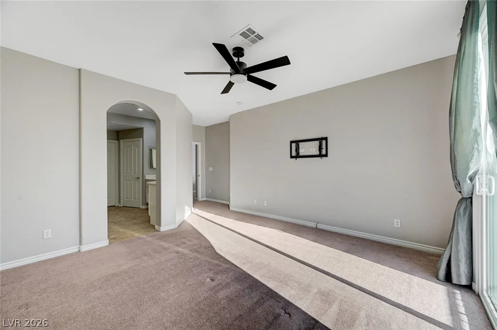 933 Bannockburn, Las Vegas, NV 89145